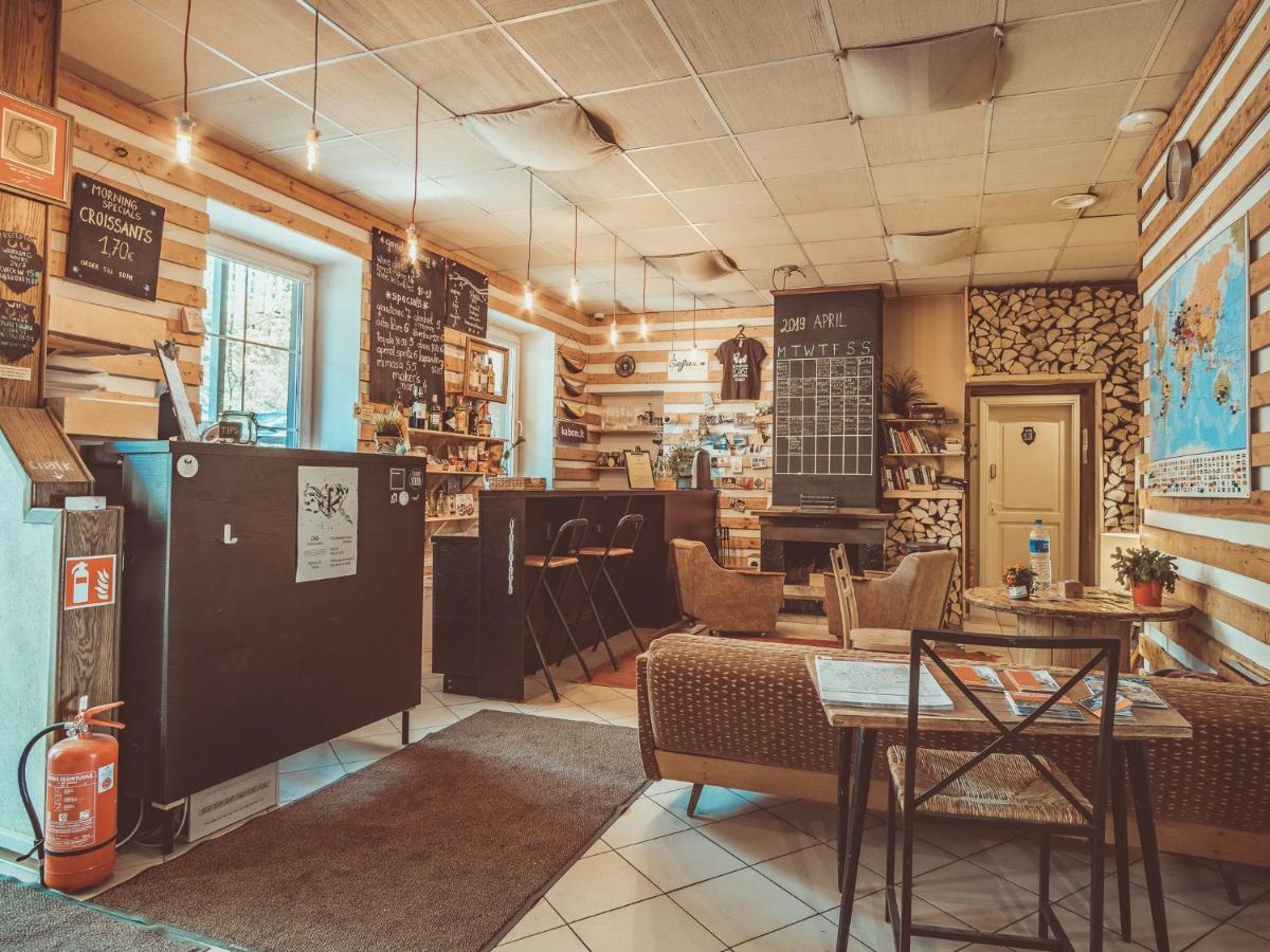 Downtown Forest Hostel & Camping VNO Esterno foto