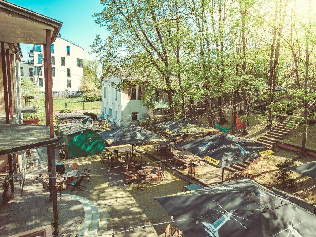 Downtown Forest Hostel & Camping VNO Esterno foto