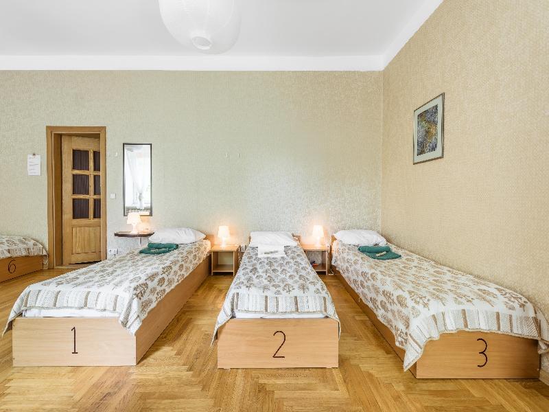 Downtown Forest Hostel & Camping VNO Esterno foto