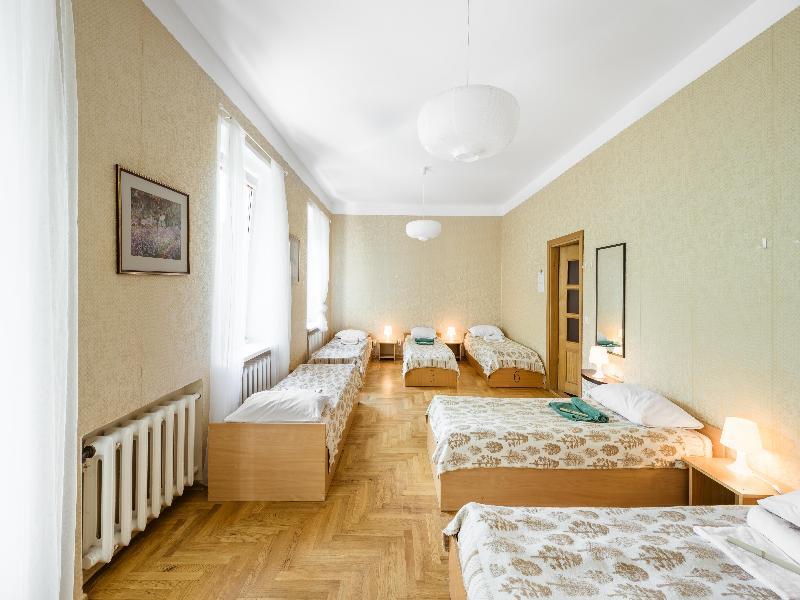 Downtown Forest Hostel & Camping VNO Esterno foto